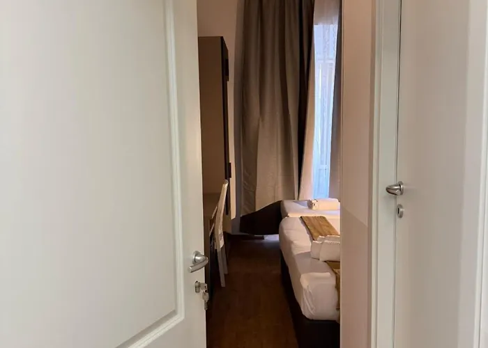 Oda ve Kahvaltı Conte 4*