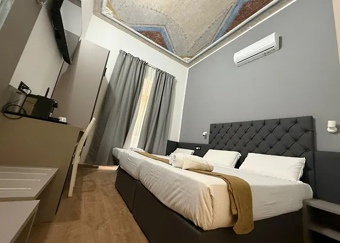 Oda ve Kahvaltı Conte